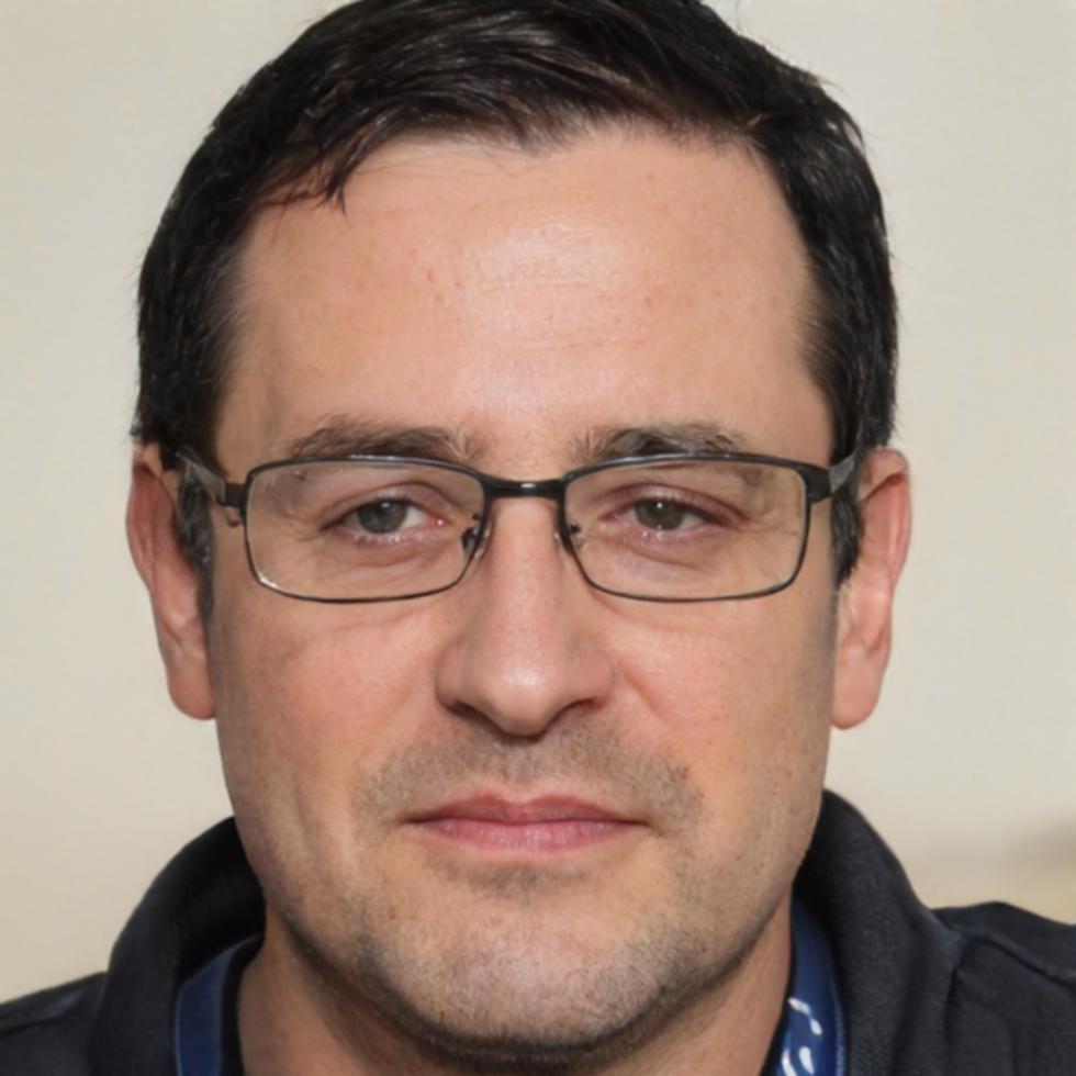 Portrait of Karim Farouk, Lead Technical Educator